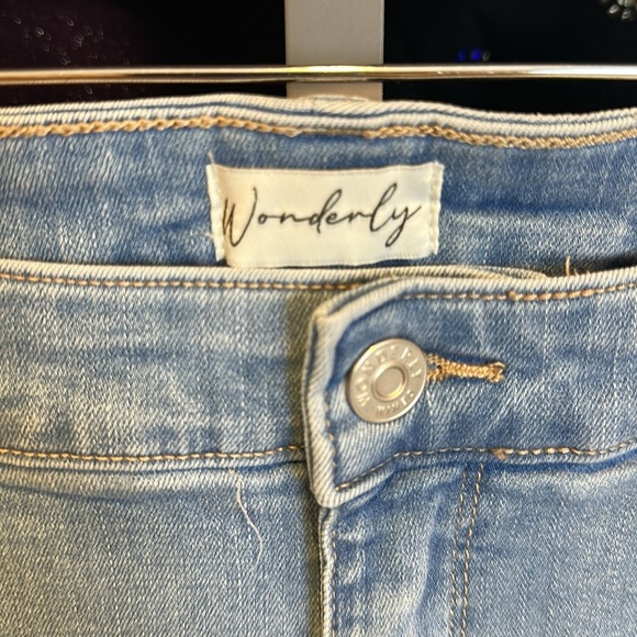 Wonderly blue cuffed jean shorts size 14 - Picture 2 of 3